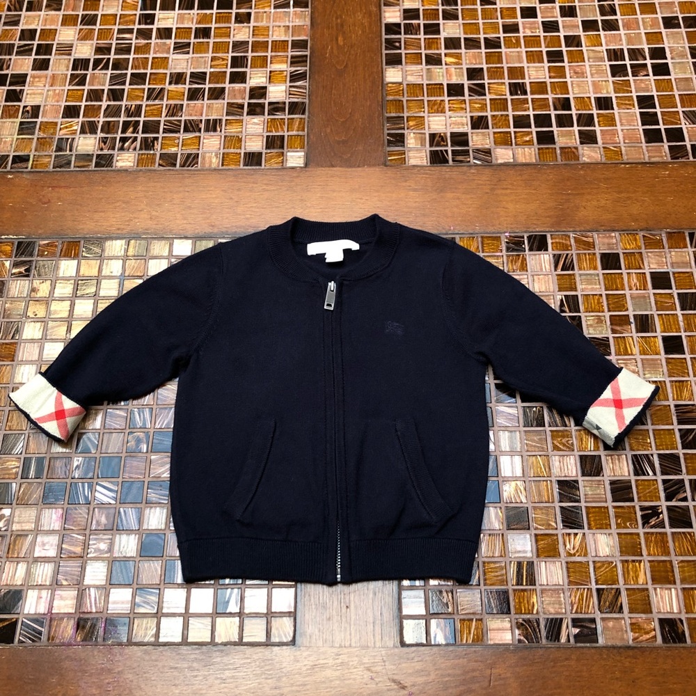 Burberry sweater - Picture 2 of 7
